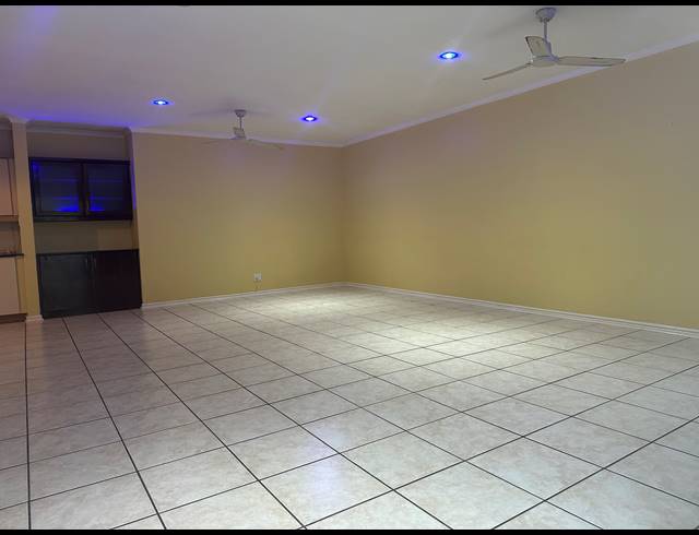 3 BEDROOM SIMPLEX TO LET IN UMTENTWENI
